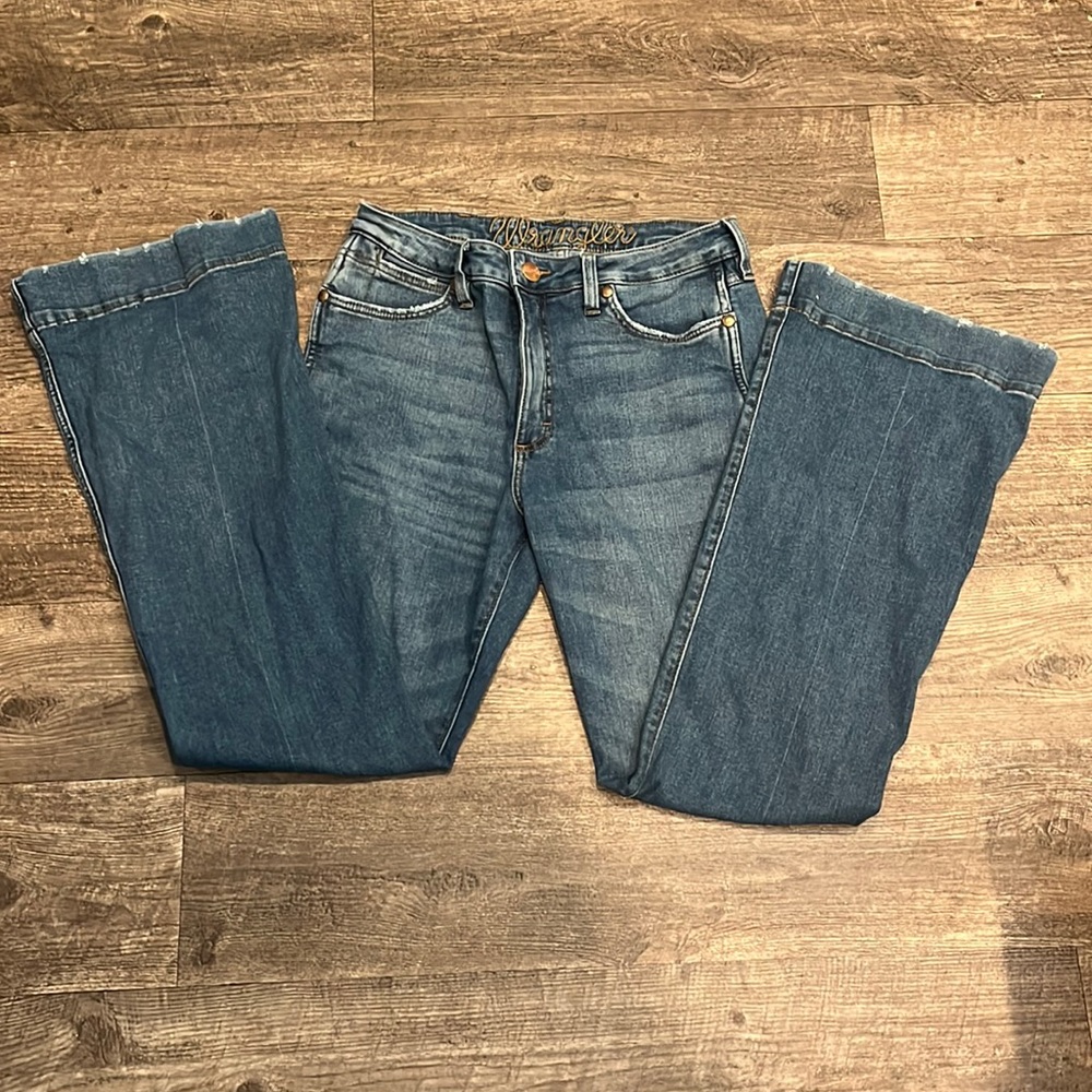 Retro wranglers